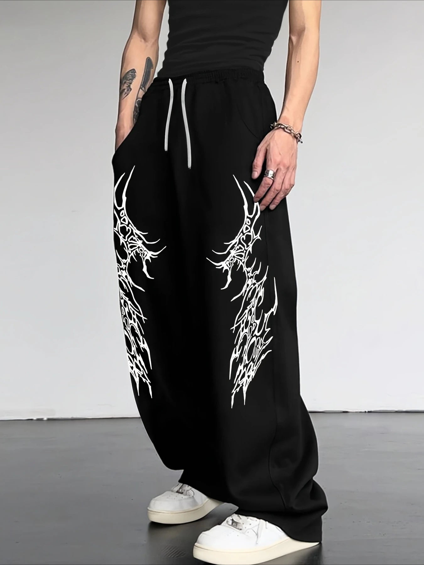 2026 Fashion New Dark Retro Striped Gothic Loose Straight Leg Pants Suitable for Outdoor Street Hip-hop Harajuku Casual Pants